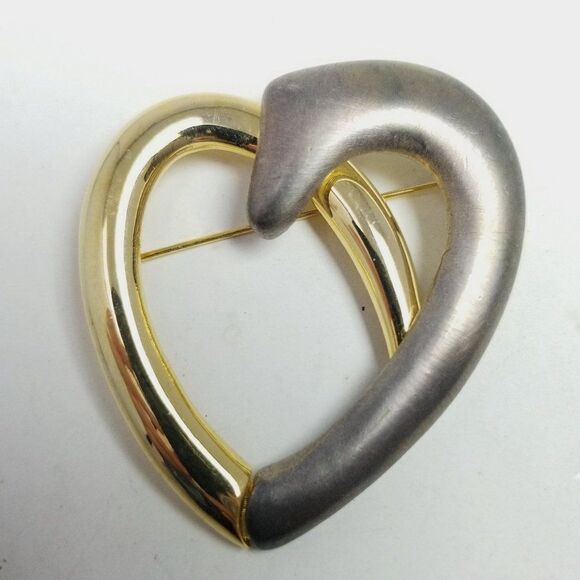 Vintage Two Tone Heart Shape Brooch, Silver Tone and Gold Tone Modern Design Pin - Picture 5 of 5